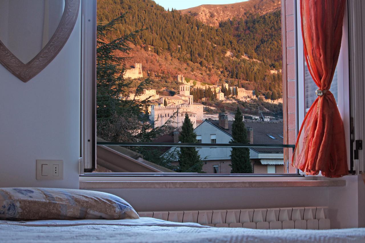 B&B Dimora Morelli Γκούμπιο Εξωτερικό φωτογραφία