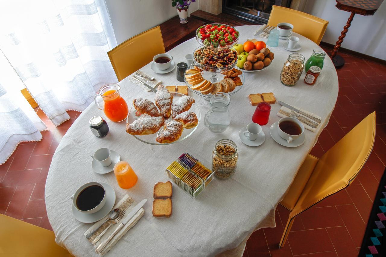 B&B Dimora Morelli Γκούμπιο Εξωτερικό φωτογραφία